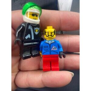 2  lego mini figure lot police cop